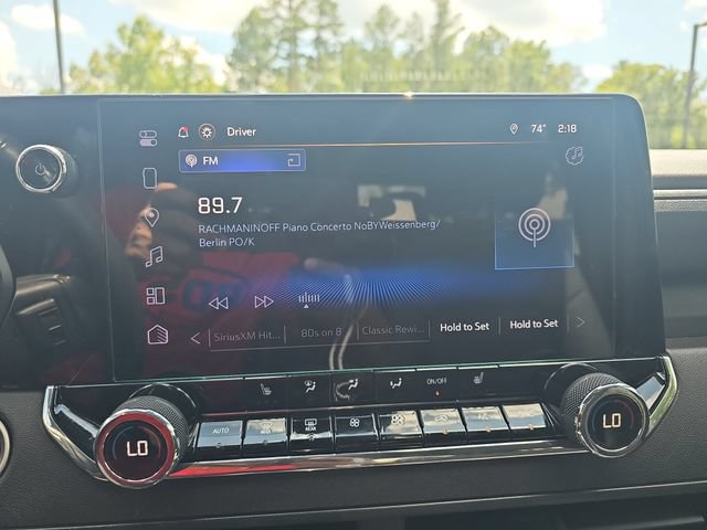 Used 2025 Chevrolet Colorado Trail Boss AWD/4WD image 19