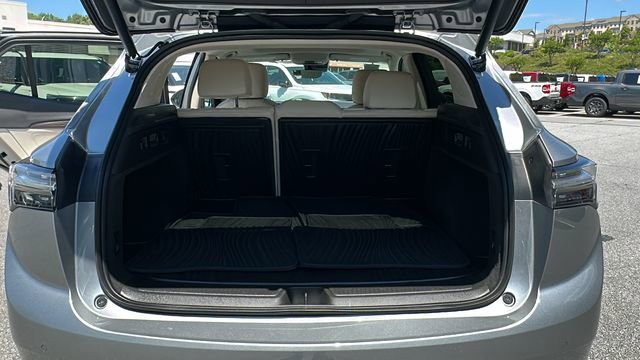 Used 2023 Buick Envision Avenir FWD image 18