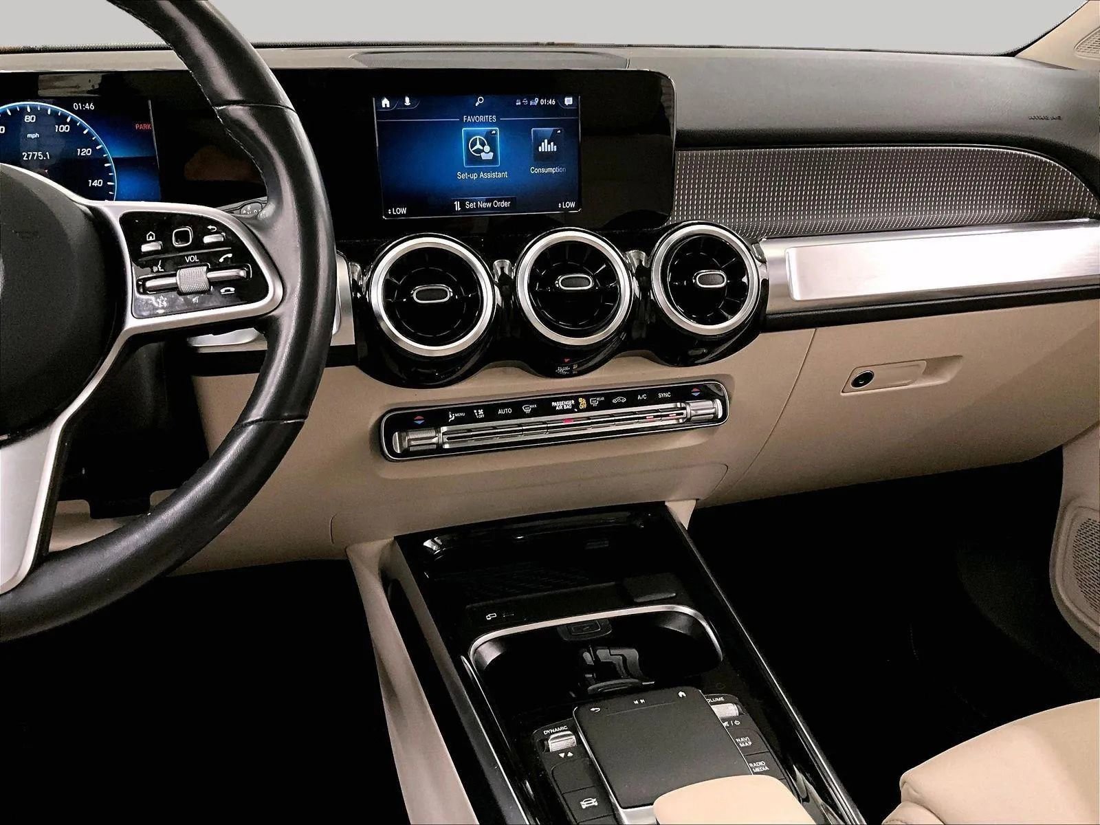 Used 2021 Mercedes-Benz GLB 250 4MATIC image 6