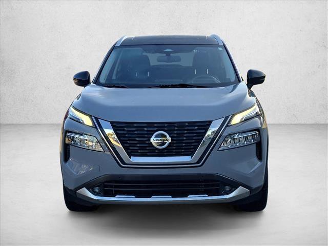 Used 2021 Nissan Rogue Platinum FWD image 2