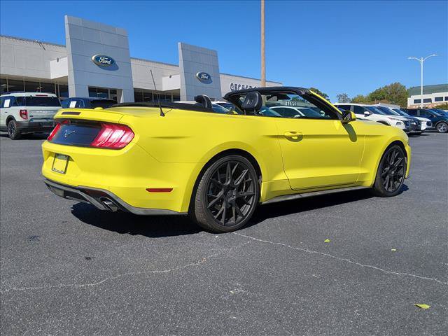 Certified 2021 Ford Mustang Premium RWD image 4