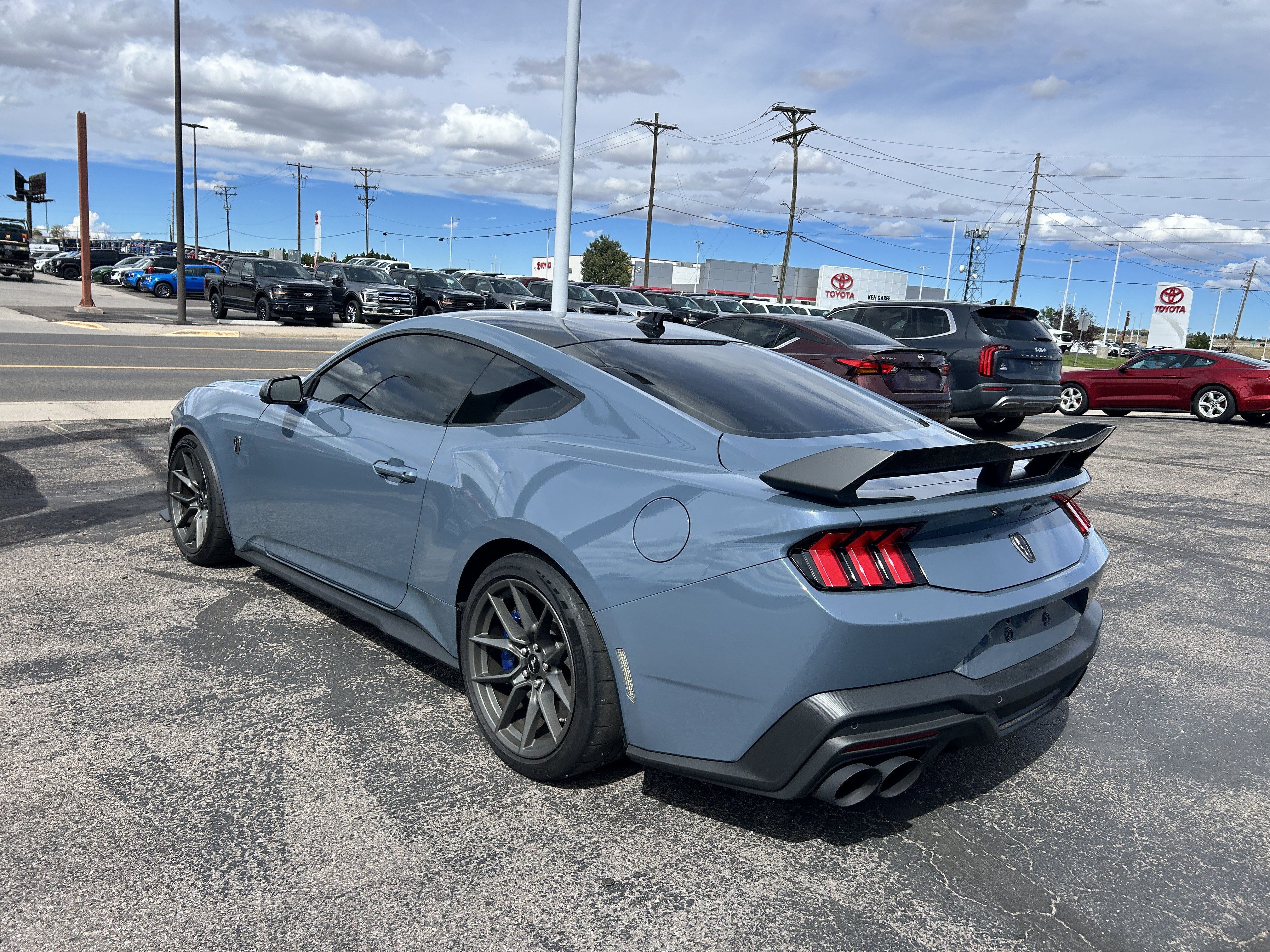 Certified 2025 Ford Mustang Dark Horse RWD image 3