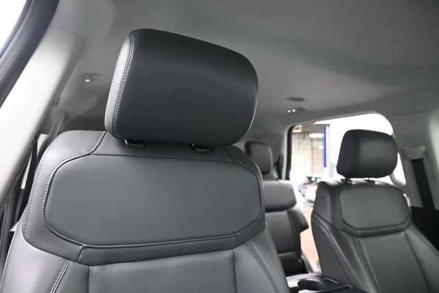 Certified 2026 Ford Expedition Active AWD/4WD image 30