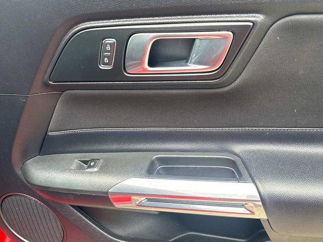 Certified 2019 Ford Mustang Convertible RWD image 20