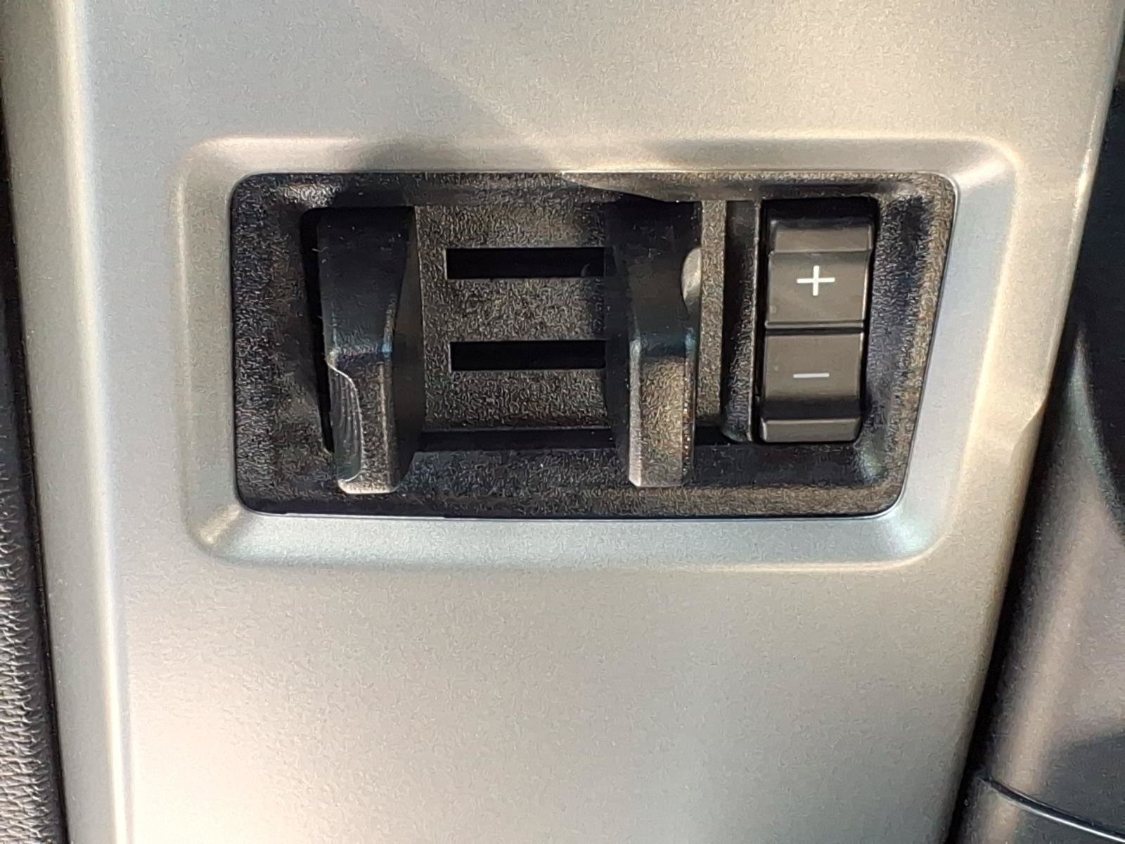 Certified 2021 Ford F350 4x4 Crew Cab Super Duty image 24