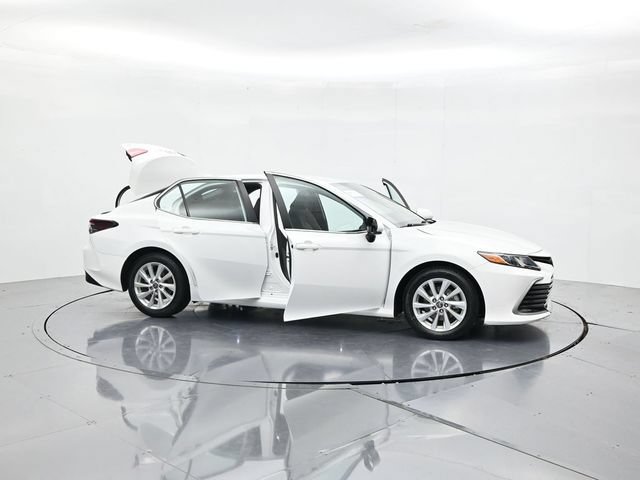 Used 2024 Toyota Camry LE FWD image 51