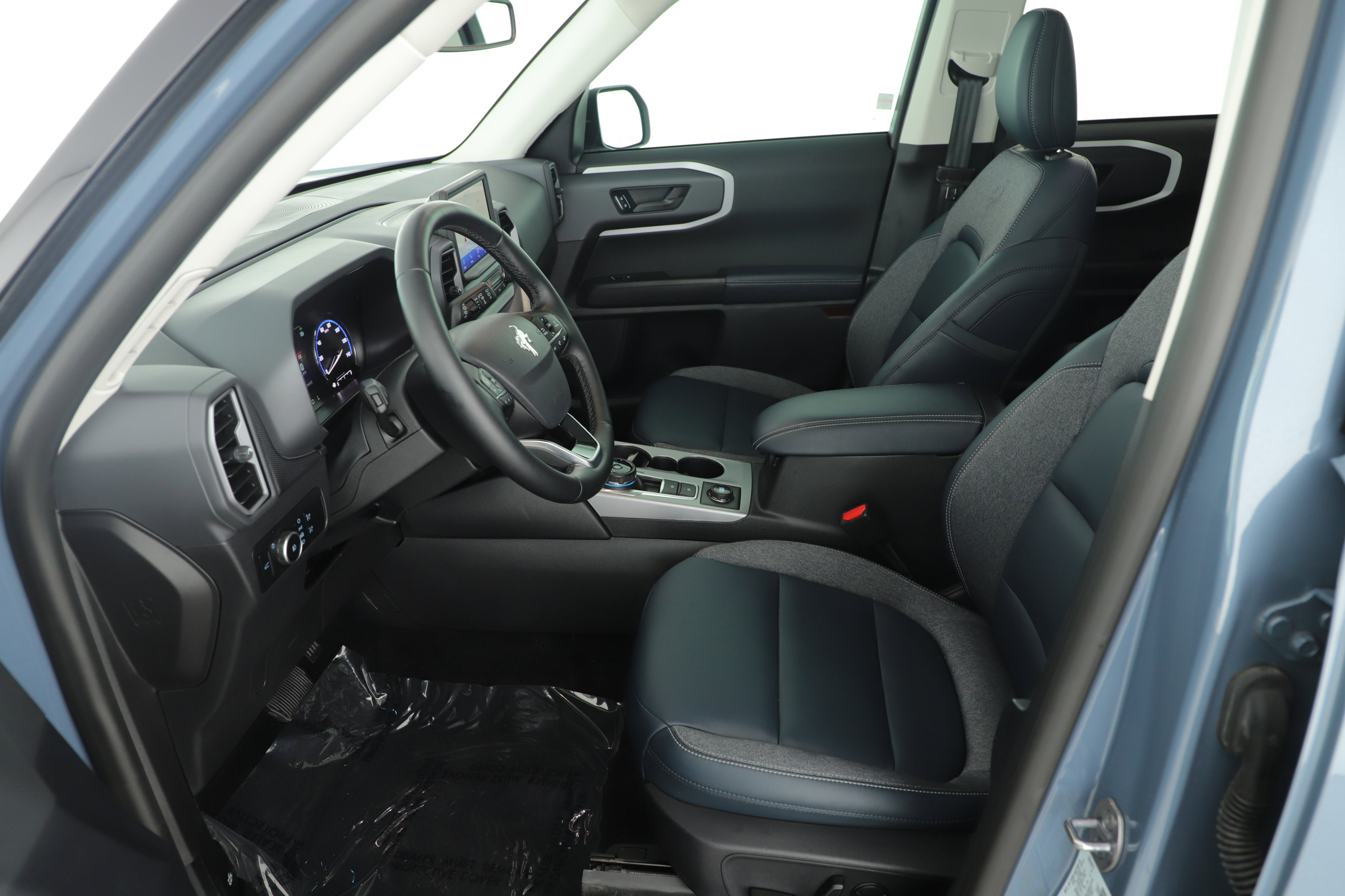 Certified 2024 Ford Bronco Sport Outer Banks w/ Tech Package image 10