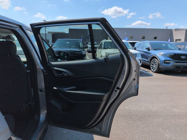 Used 2024 Chevrolet Trax LS w/ Driver Confidence Package FWD image 16