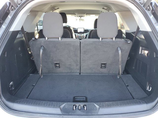 Certified 2023 Ford Explorer XLT image 7