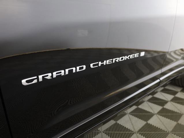 Used 2024 Jeep Grand Cherokee L Overland w/ Luxury Tech Group IV image 28