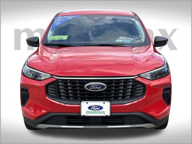 Certified 2024 Ford Escape Active w/ Cold Weather Package image 11