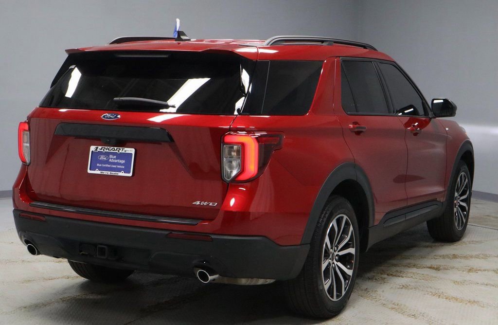 Certified 2024 Ford Explorer ST-Line w/ Class IV Trailer Tow Package image 5