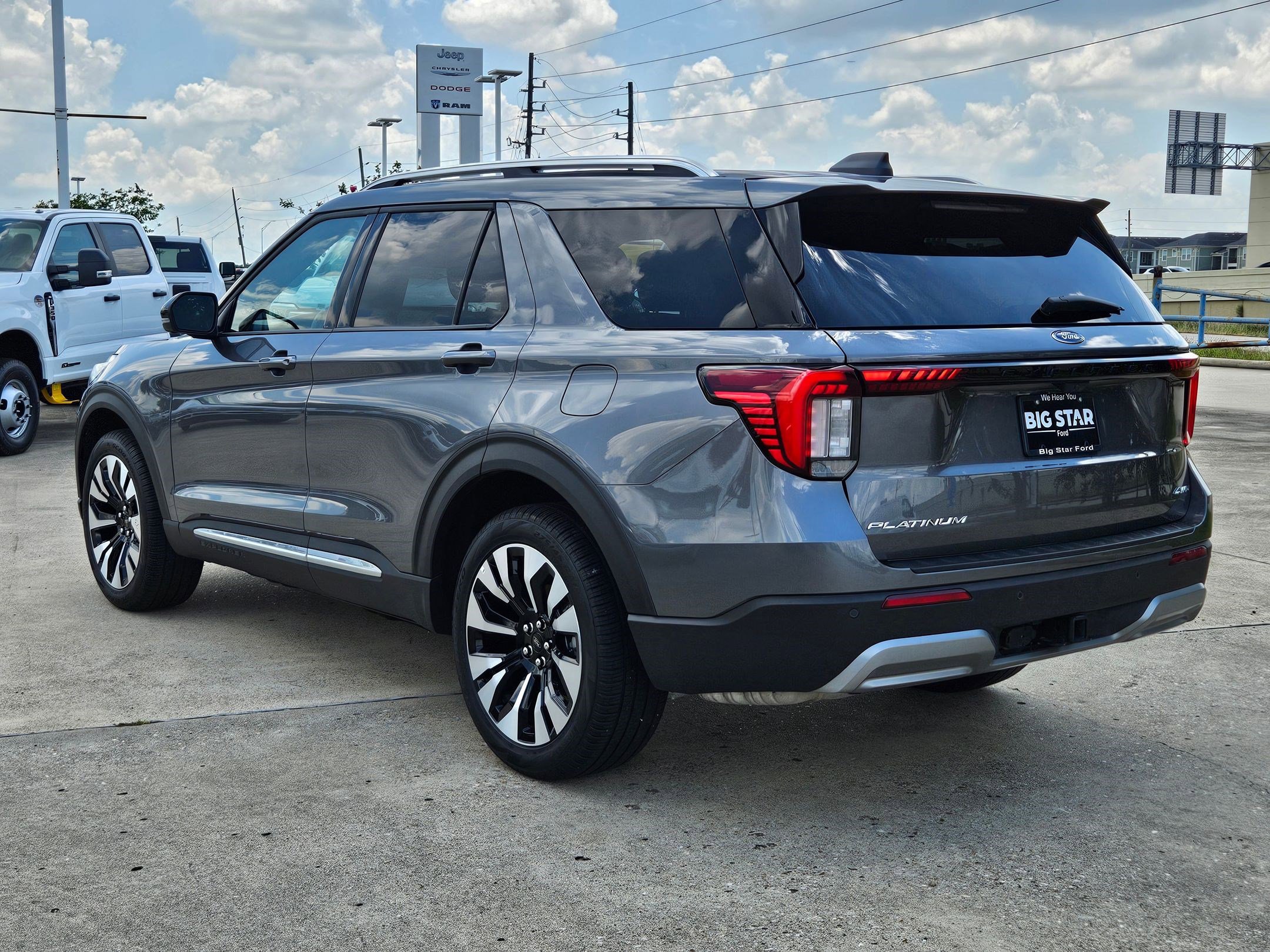 Certified 2026 Ford Explorer Platinum w/ LUX Leather Package AWD/4WD image 7