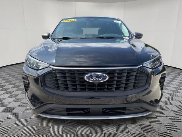 Certified 2023 Ford Escape Active AWD/4WD image 15
