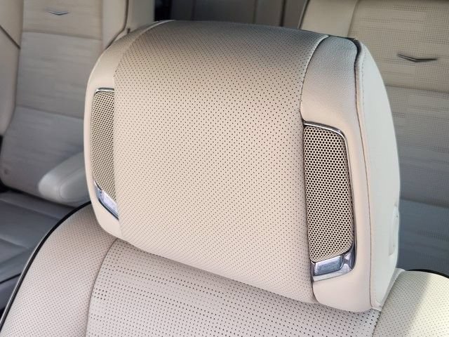 Used 2024 Cadillac Escalade Sport w/ LPO, ONYX Package RWD image 24