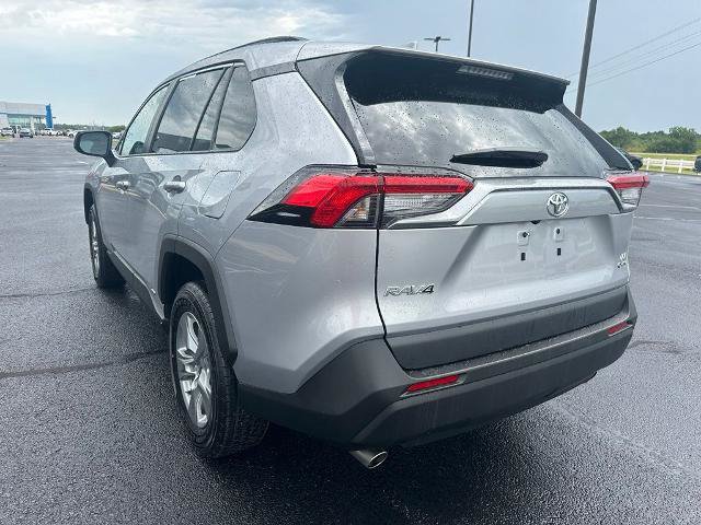 Used 2025 Toyota RAV4 LE AWD/4WD image 22