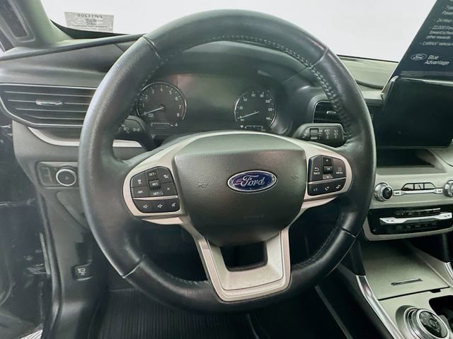 Certified 2023 Ford Explorer XLT w/ Equipment Group 202A image 18