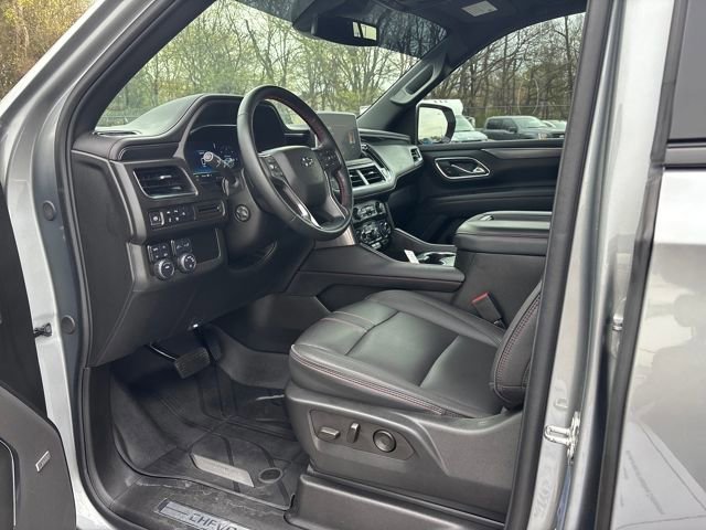 Used 2024 Chevrolet Tahoe RST w/ Luxury Package image 13