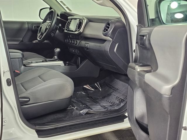 Used 2023 Toyota Tacoma SR5 w/ Technology Package AWD/4WD image 12