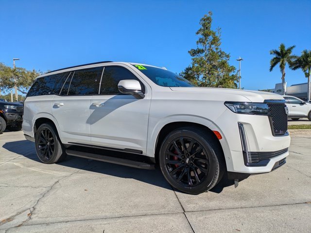 Used 2021 Cadillac Escalade Sport Platinum w/ Heavy-Duty Trailer Package image 2