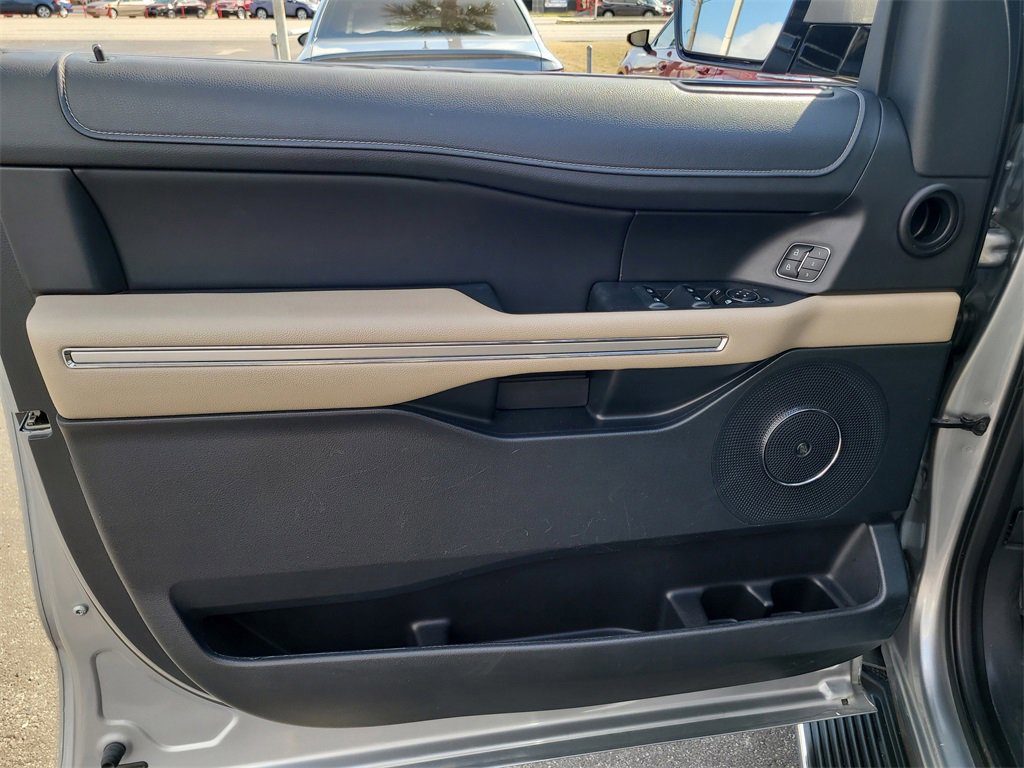 Certified 2023 Ford Expedition Max Limited image 16