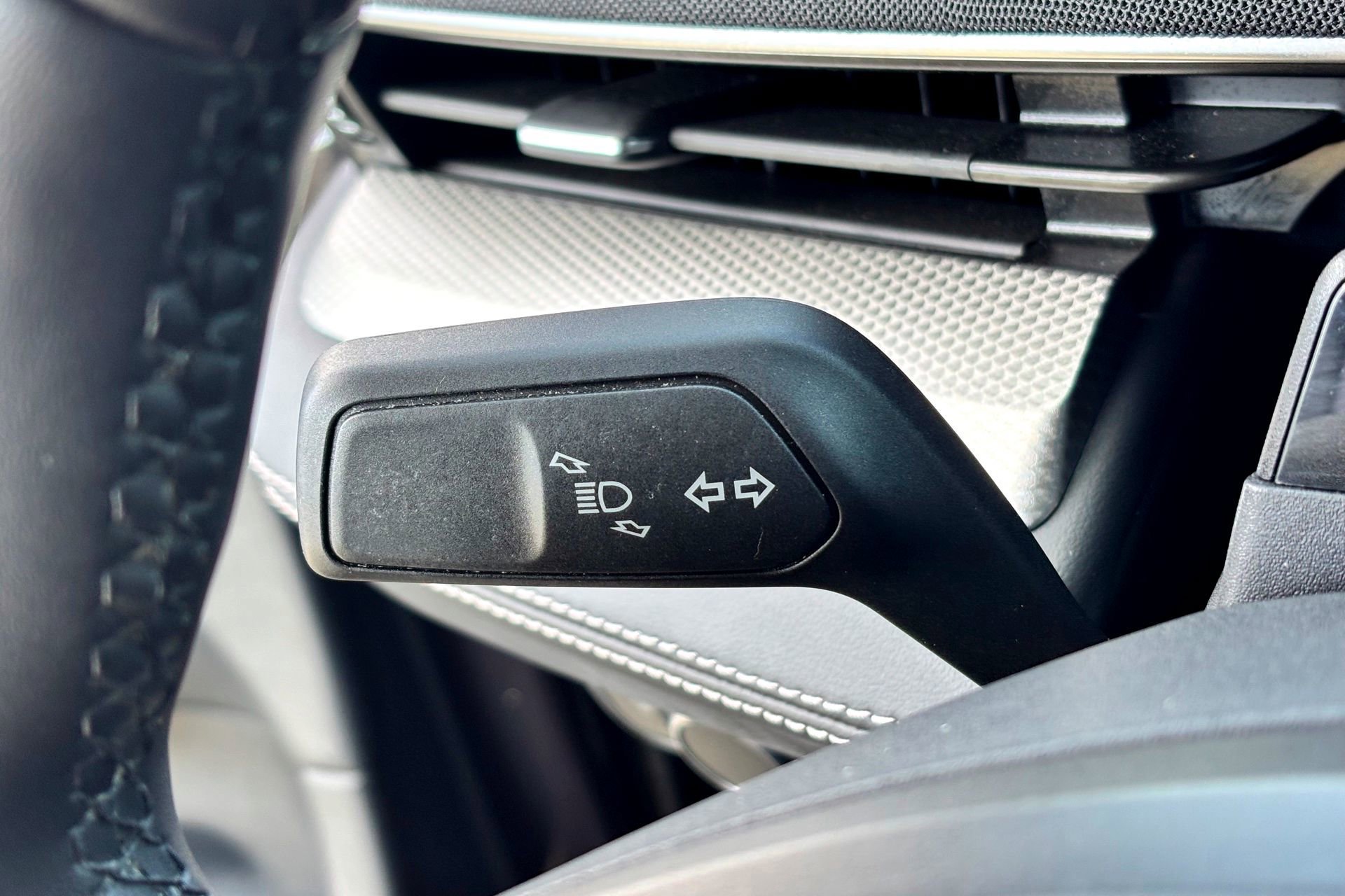 Certified 2022 Ford Mustang Mach-E Select w/ Comfort/Technology Package image 14