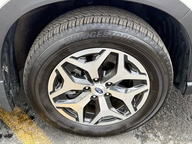 Used 2024 Subaru Forester Premium AWD/4WD image 23
