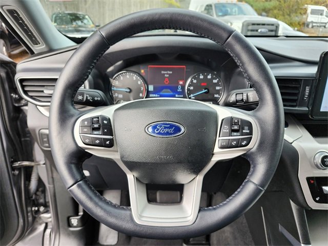 Certified 2022 Ford Explorer XLT w/ Equipment Group 202A image 28