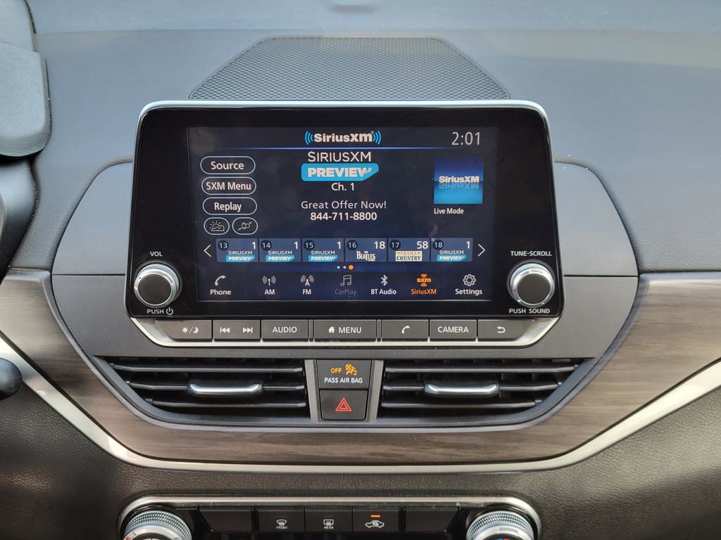 Used 2024 Nissan Altima 2.5 SV image 19