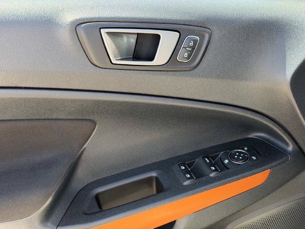 Certified 2021 Ford EcoSport SE w/ SE Appearance Package FWD image 22
