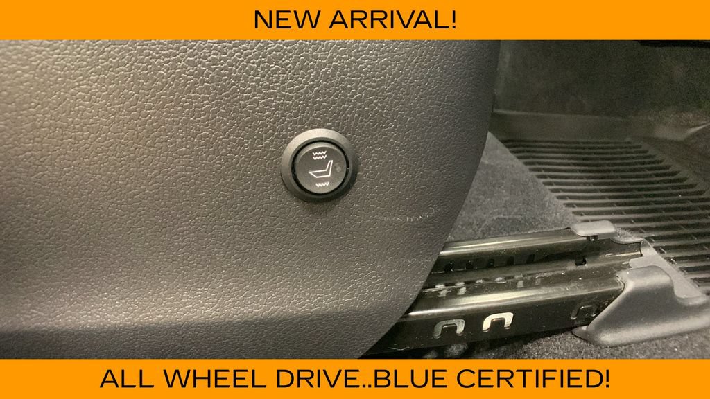 Used 2022 Toyota Corolla Cross LE AWD/4WD image 12