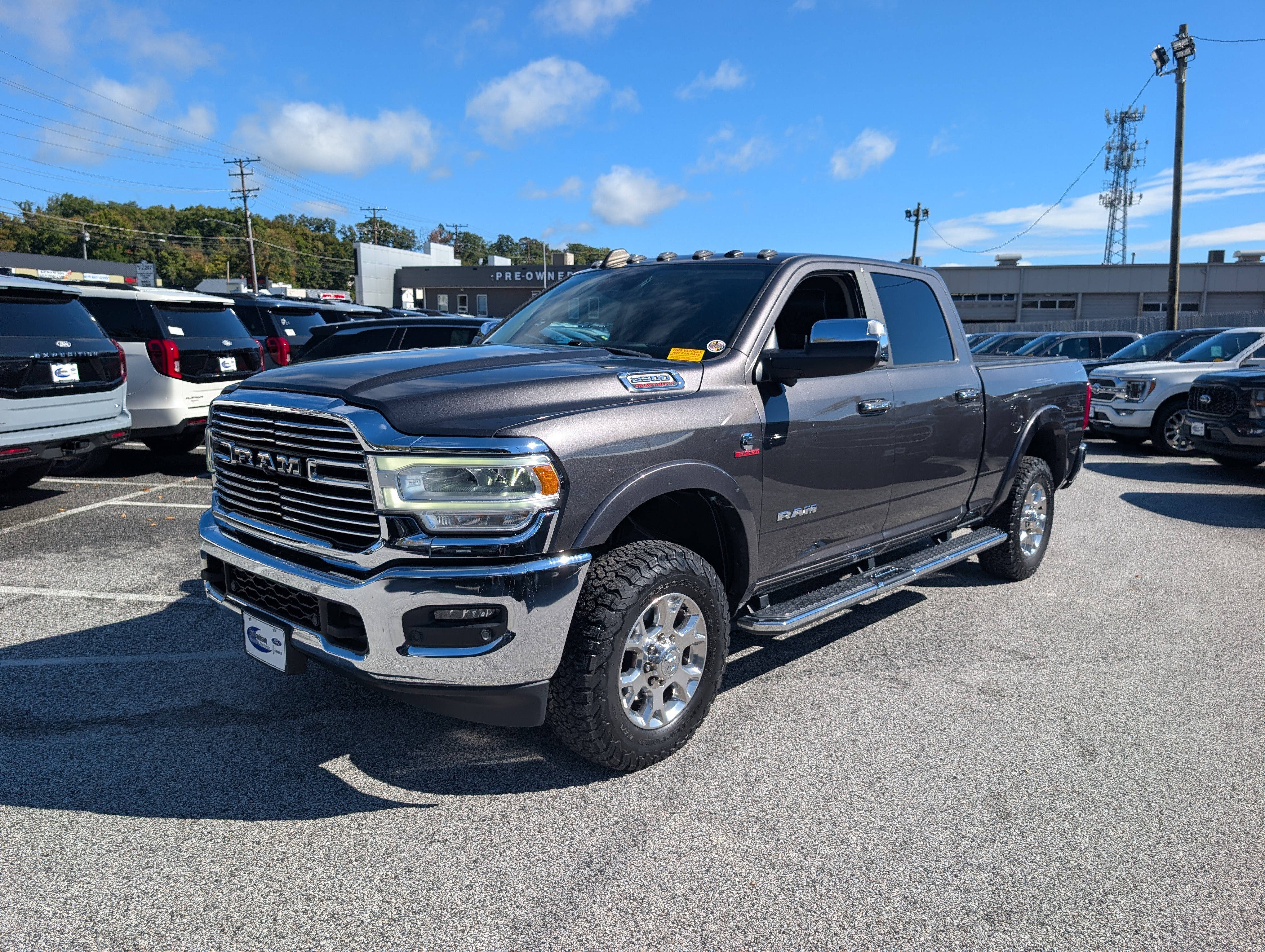 Used 2020 RAM 2500 Laramie AWD/4WD image 2