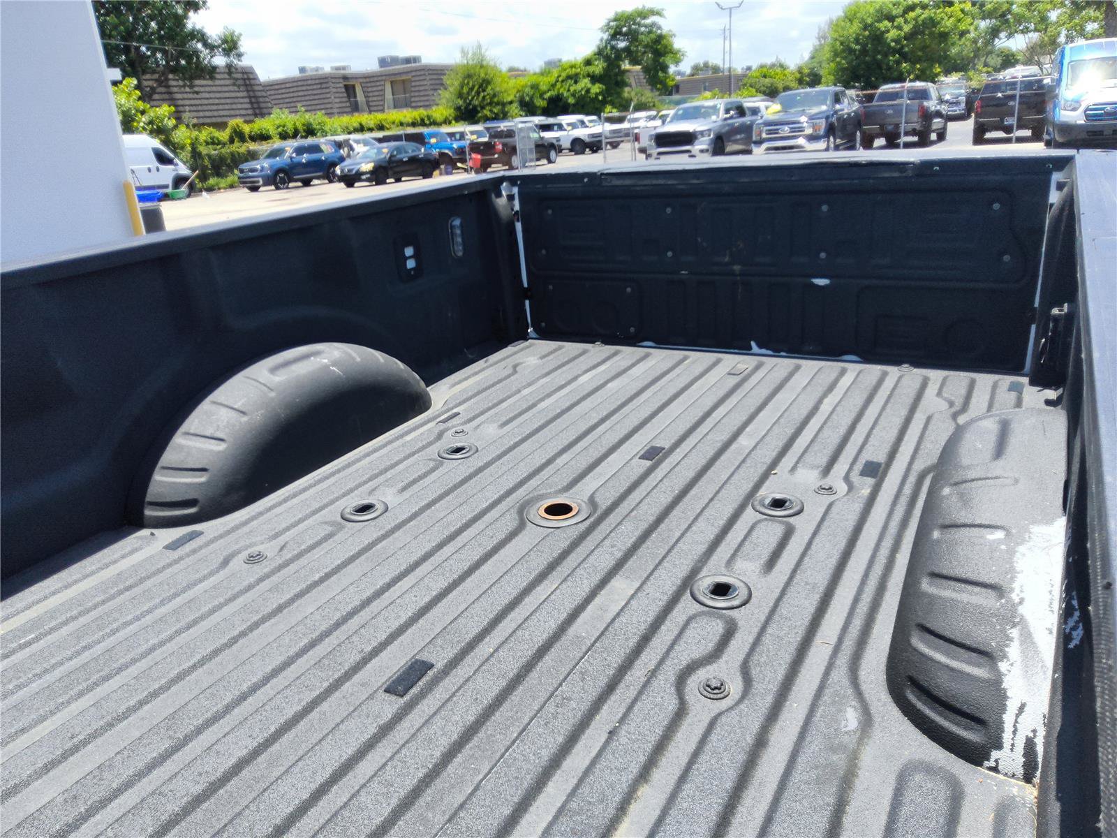 Certified 2024 Ford F350 Lariat w/ Lariat Ultimate Package AWD/4WD image 19