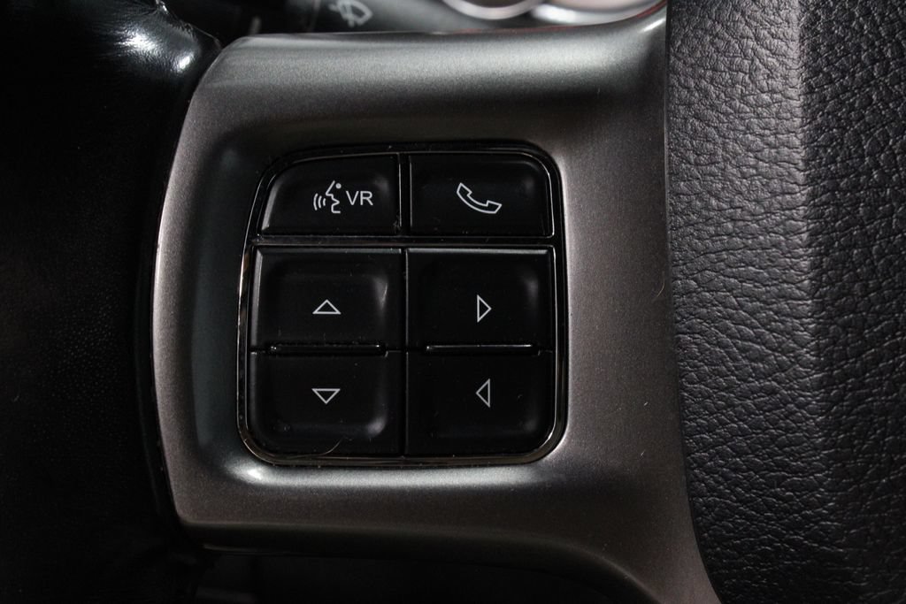 Used 2021 RAM 1500 Warlock w/ Luxury Group AWD/4WD image 25