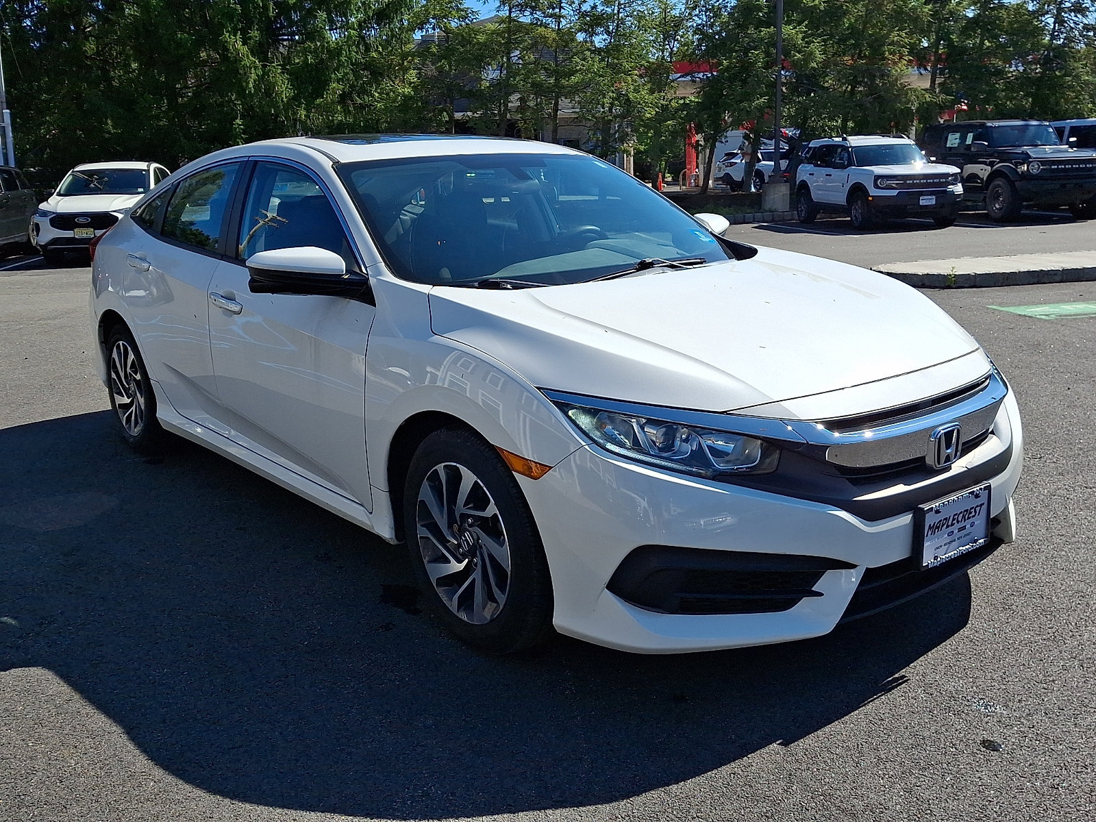 Used 2018 Honda Civic EX image 3