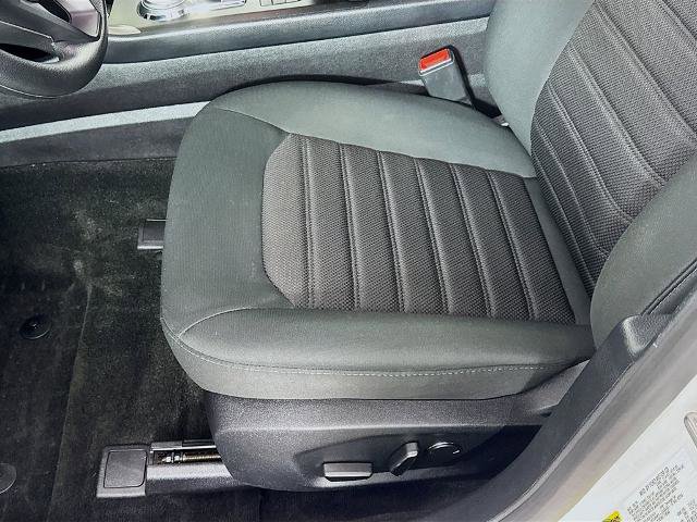 Certified 2020 Ford Fusion SE FWD image 20
