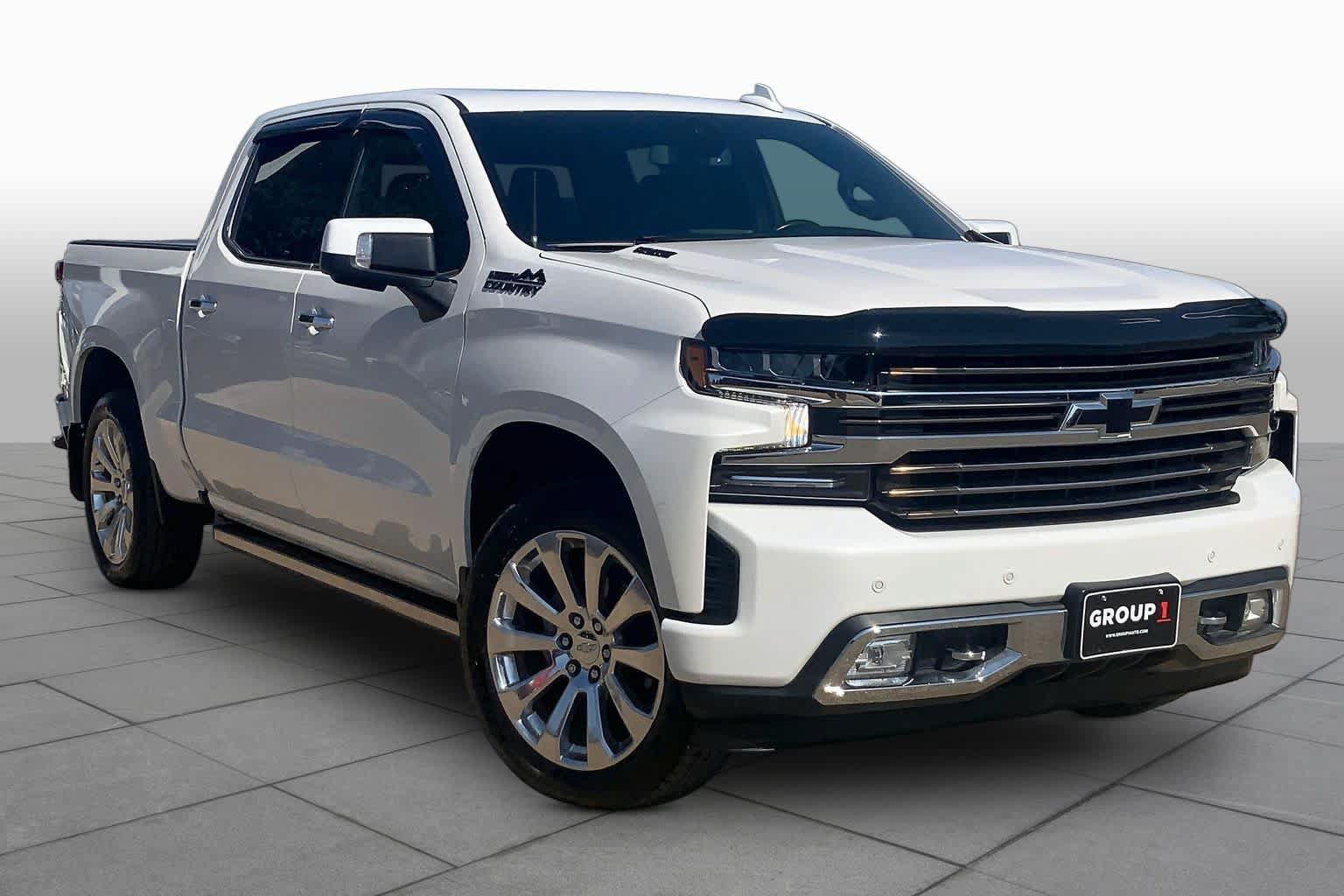 Used 2022 Chevrolet Silverado 1500 High Country w/ LPO, Dark Essentials Package AWD/4WD image 3