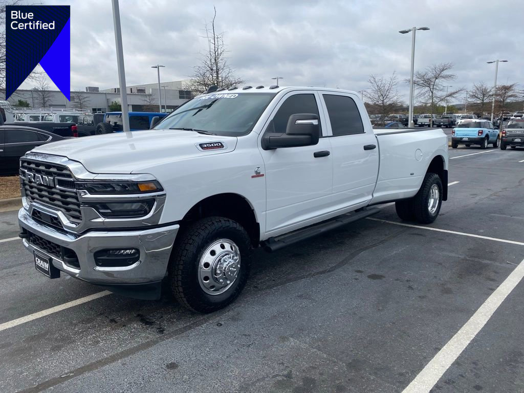 Used 2025 RAM 3500 Tradesman image 1