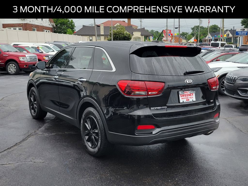 Used 2019 Kia Sorento L FWD image 3