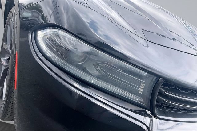 Used 2022 Dodge Charger SXT w/ Blacktop Package RWD image 29