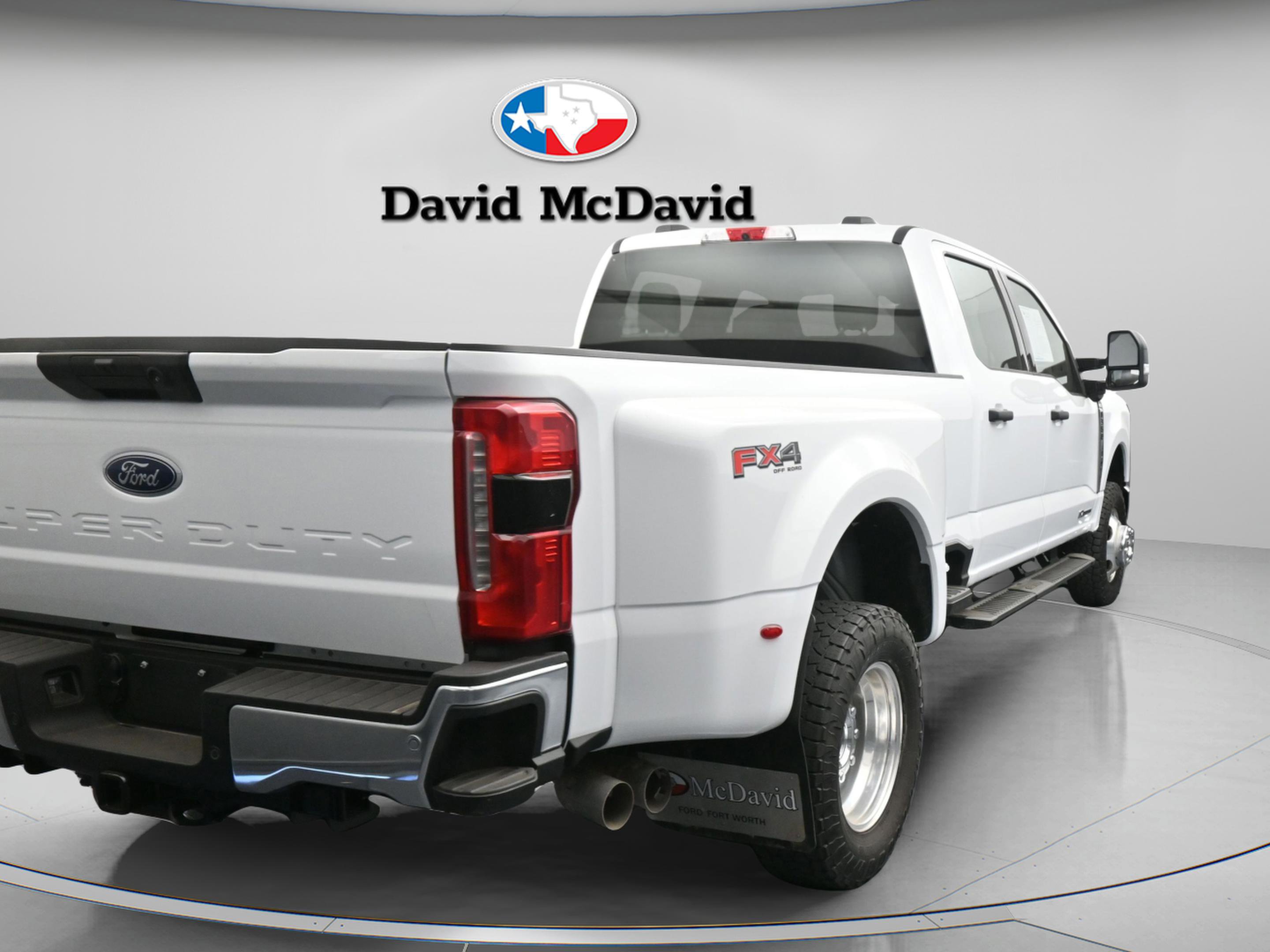 Certified 2024 Ford F350 XLT w/ 360-Degree Camera Package image 16