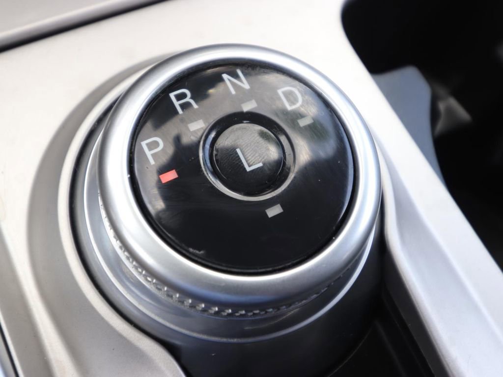 Certified 2022 Ford Explorer Limited w/ Limited Technology Package image 24