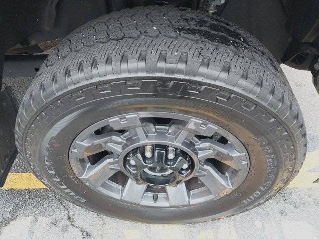 Certified 2024 Ford F250 Lariat w/ Sport Appearance Package AWD/4WD image 10