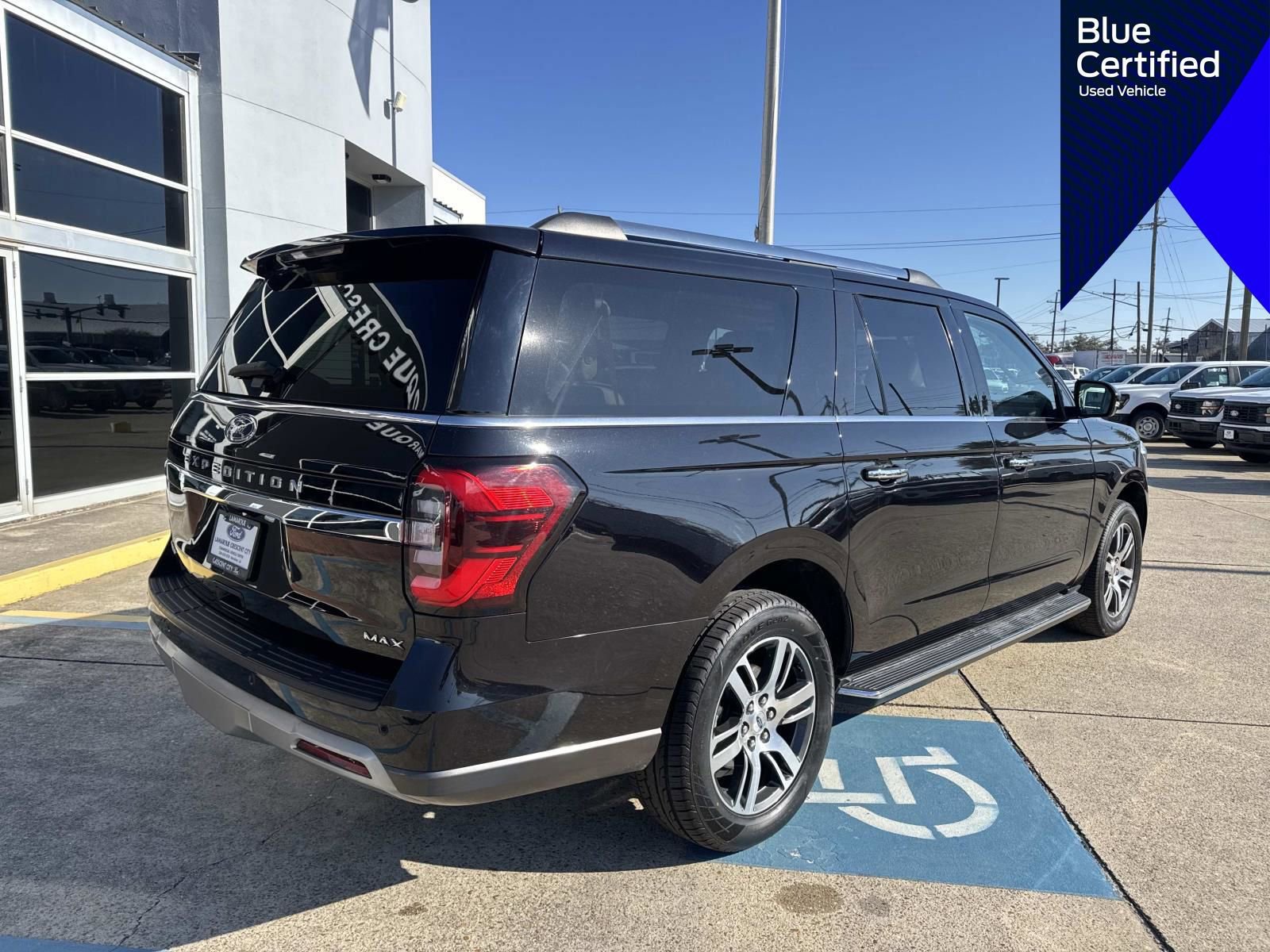 Certified 2023 Ford Expedition Max Limited image 6