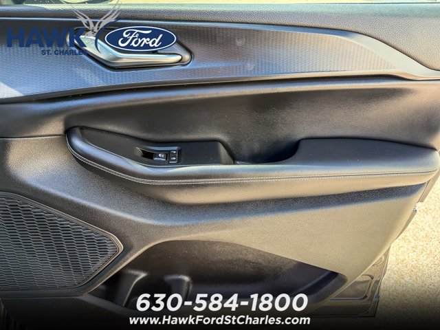 Used 2024 Jeep Grand Cherokee L Laredo AWD/4WD image 22