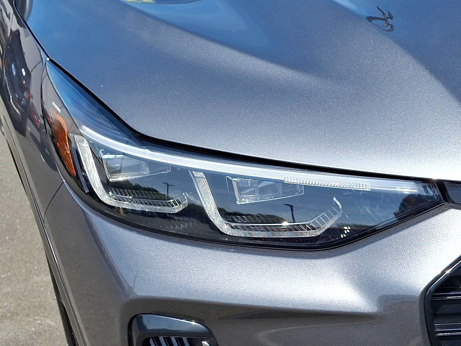 Certified 2023 Ford Escape ST-Line Elite AWD/4WD image 9