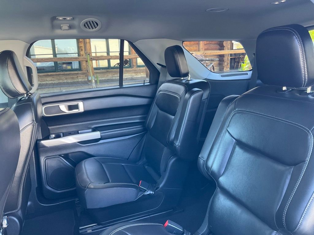 Certified 2022 Ford Explorer XLT w/ Equipment Group 202A image 67