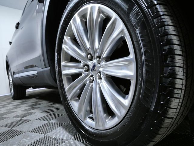 Certified 2024 Ford Explorer Limited w/ Limited Technology Package image 2