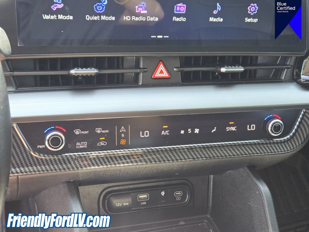 Used 2024 Kia Sportage EX AWD/4WD image 25