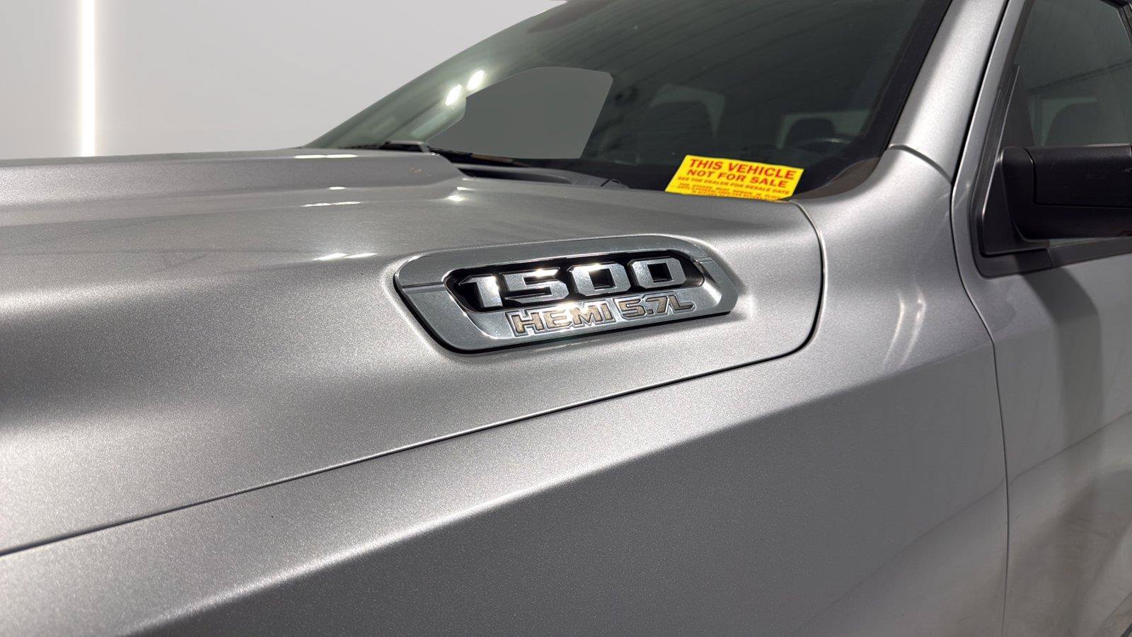 Used 2020 RAM 1500 Big Horn AWD/4WD image 35